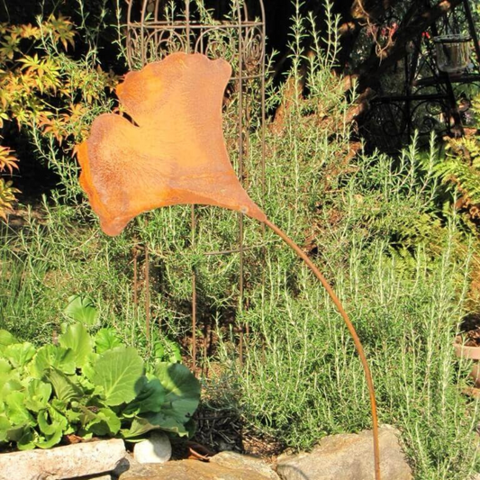 Decoro in acciaio corten a forma di FOGLIA di GINKGO